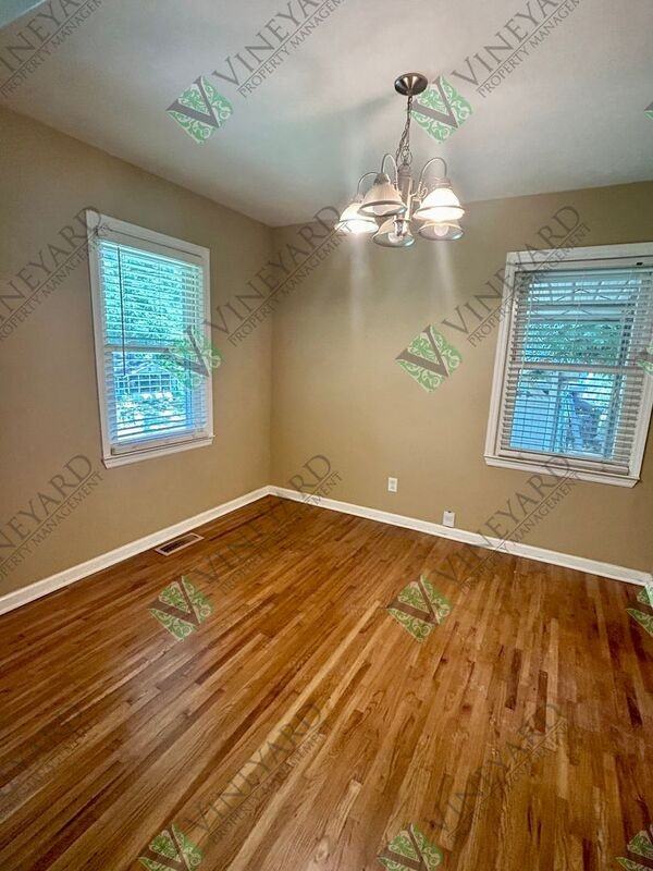 4306 Hillcrest Rd - Photo 5 of 19