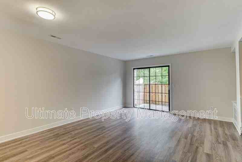 1705 41st St #C - Photo 5 of 17