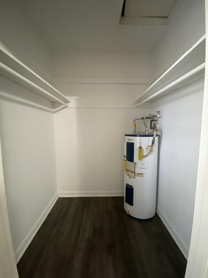 Warren Heights - Photo 4 of 12