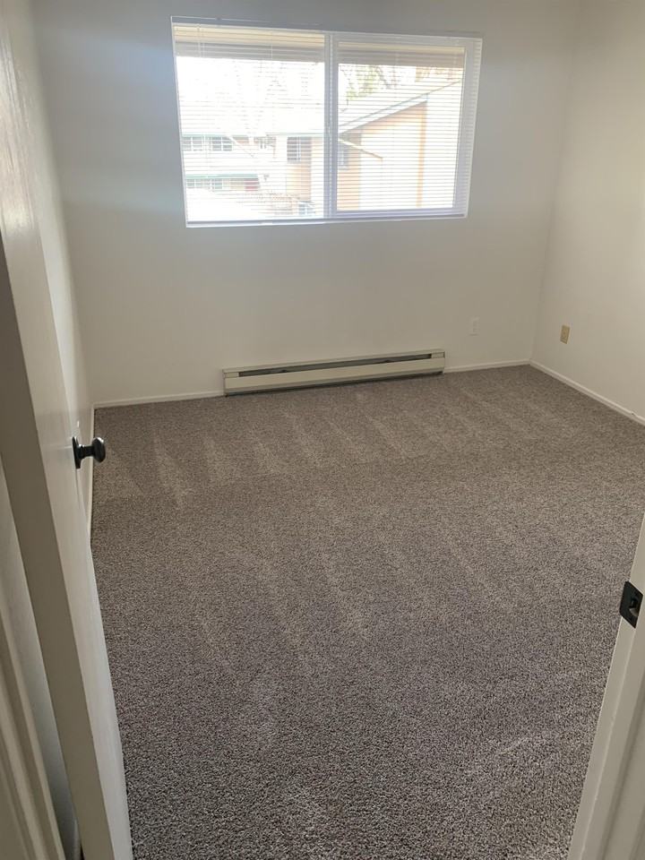 Woodlands Townhomes - Photo 4 of 41