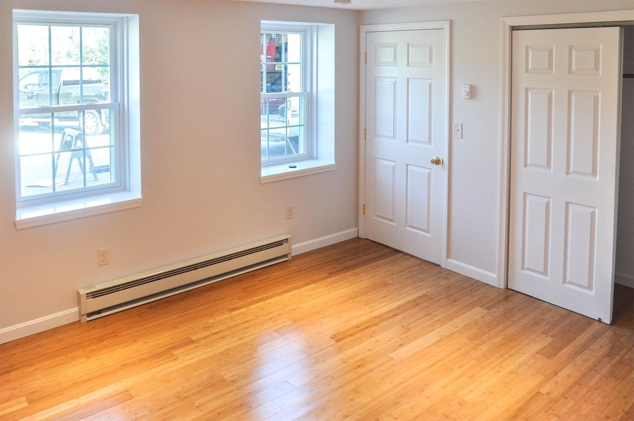 152 Main Street - Photo 4 of 10