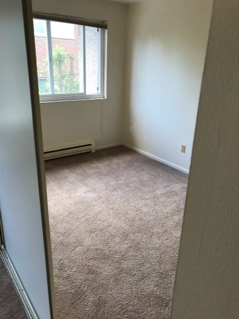 Norman Arms Apartments - Photo 4 of 11