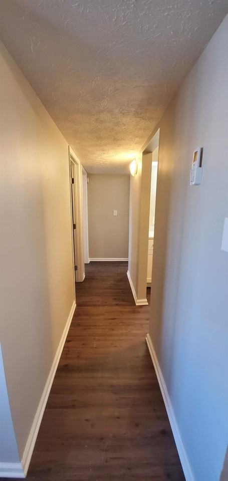 115 Southview Drive - Photo 7 of 33