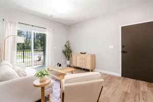 featured image of 1634 3rd Ave Se