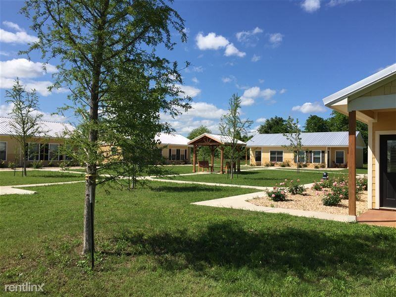 The Commons of Cameron - Photo 4 of 5