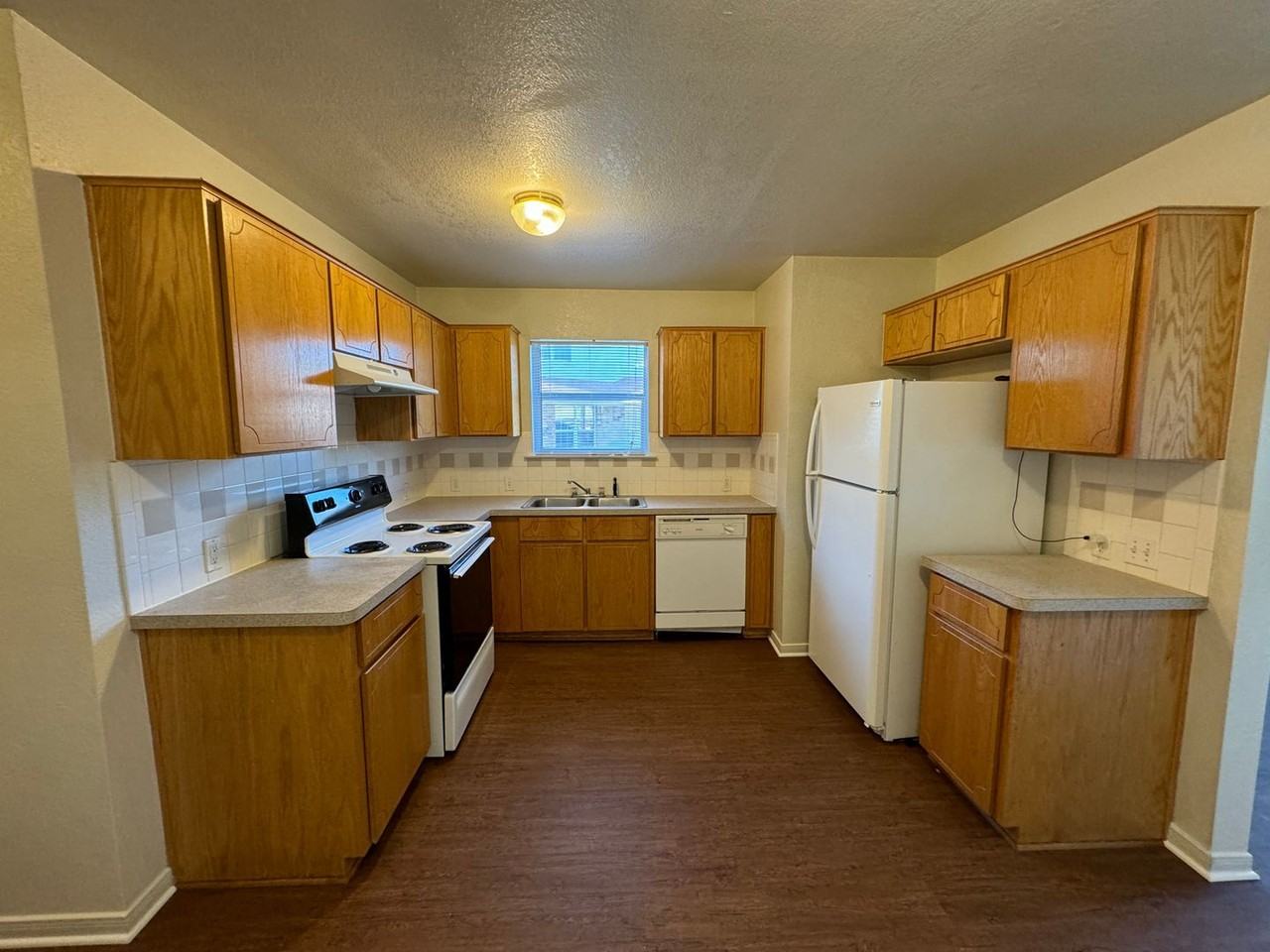 404 Brittney Way - Photo 5 of 18