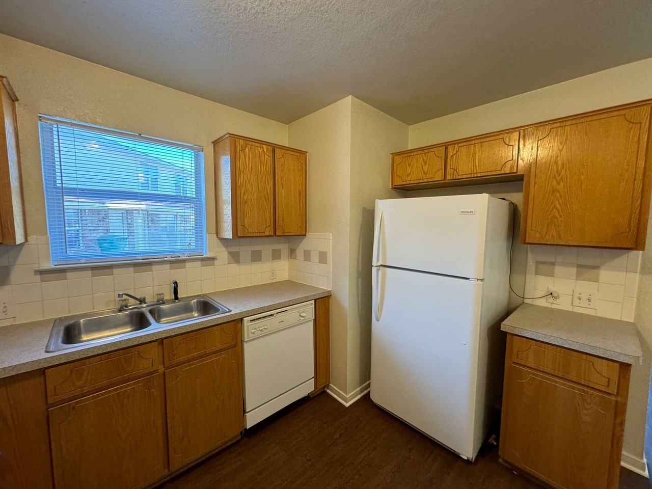 404 Brittney Way - Photo 6 of 18