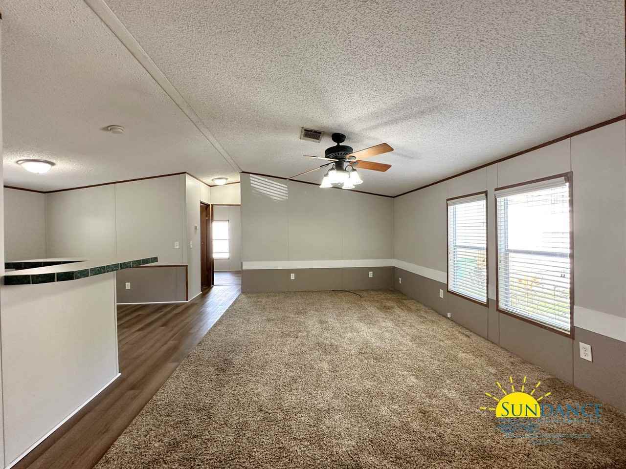 208 Casper Dr - Photo 4 of 18