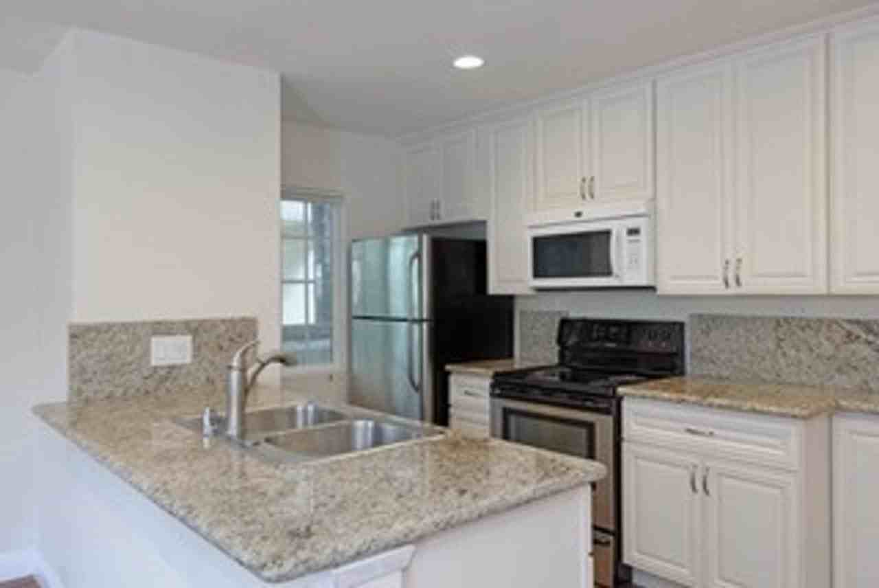 7517 Herschel Ave - Photo 5 of 22
