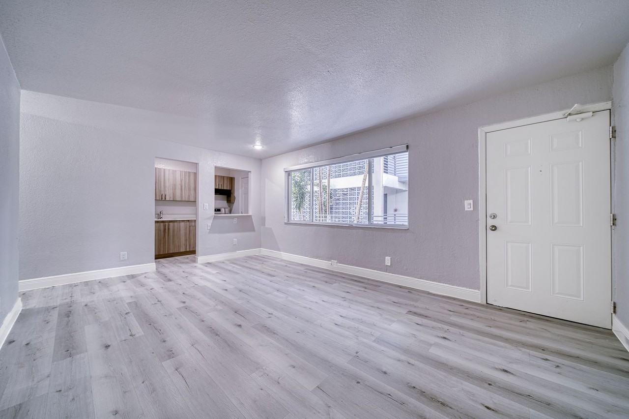 Prestige Pointe LLC - Photo 2 of 21