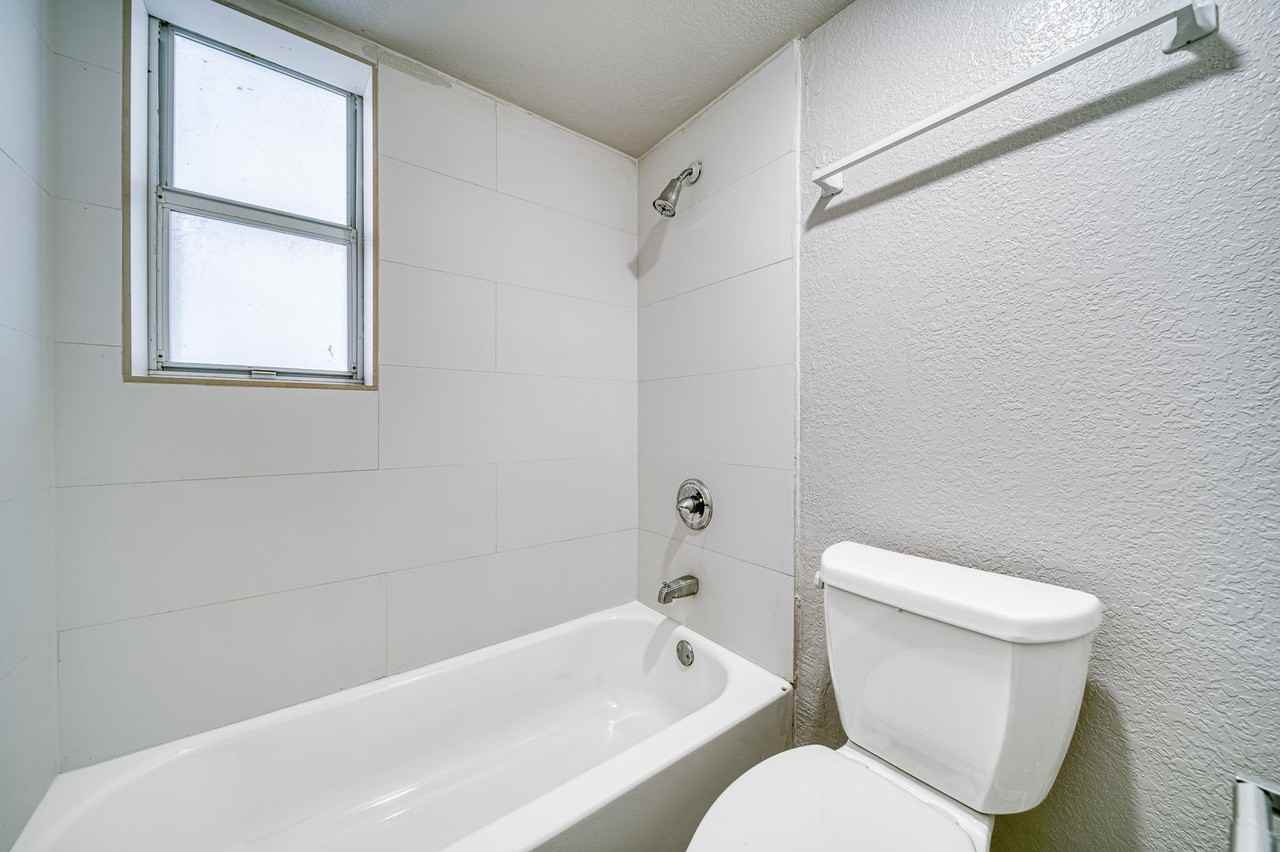 Prestige Pointe LLC - Photo 4 of 21
