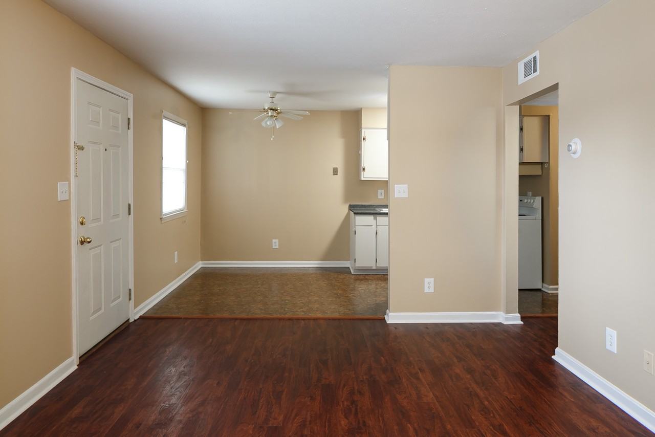 Savannah Terrace 4708 Apartments 4708 Fury Way, Louisville, KY 40258 Zumper