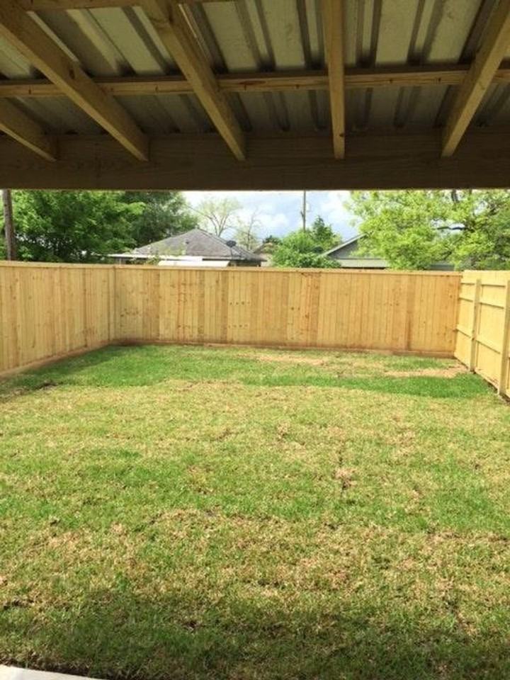 719-721 N 10th St - Photo 3 of 7