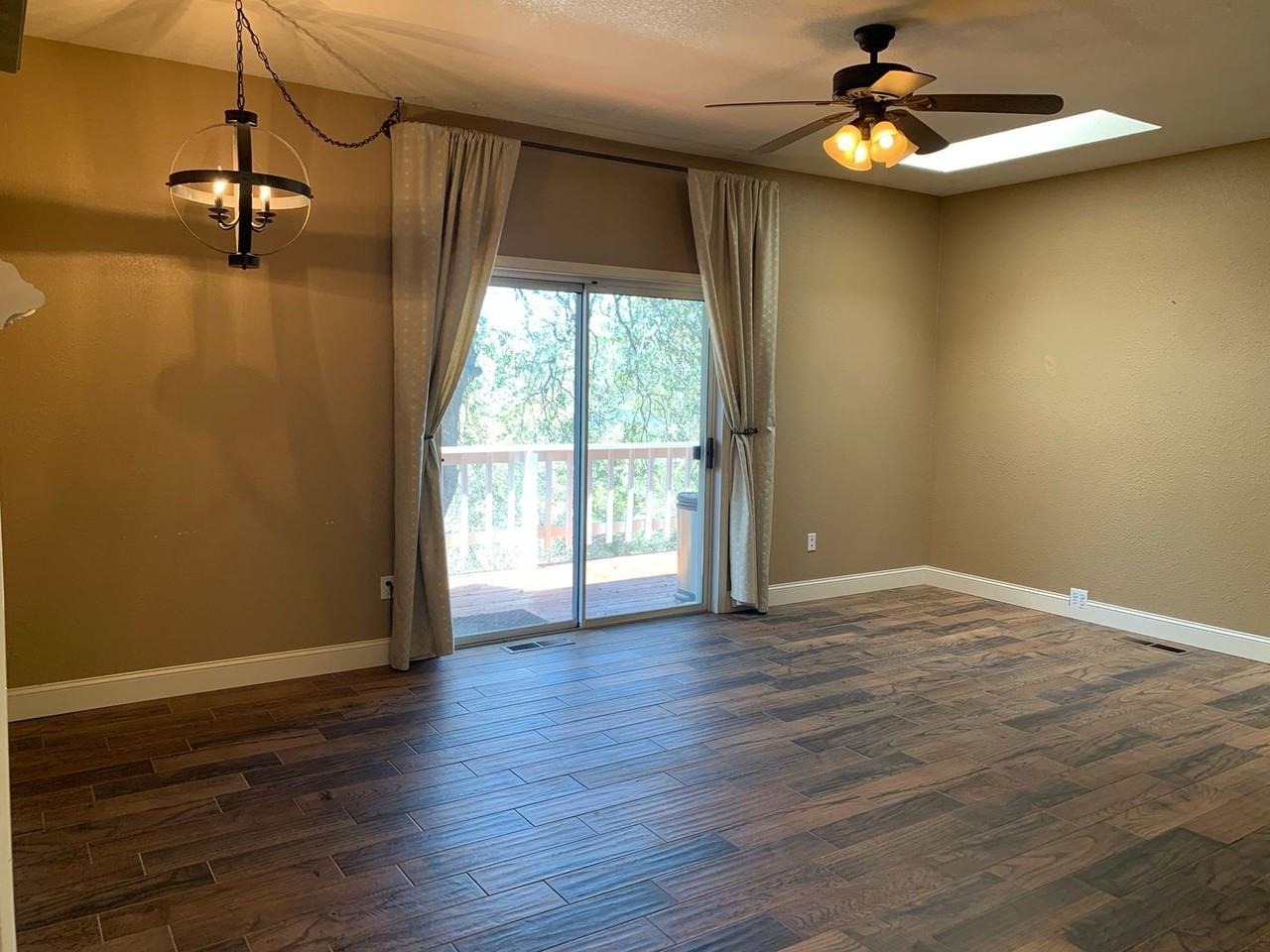13630 Joshua Way - Photo 4 of 10