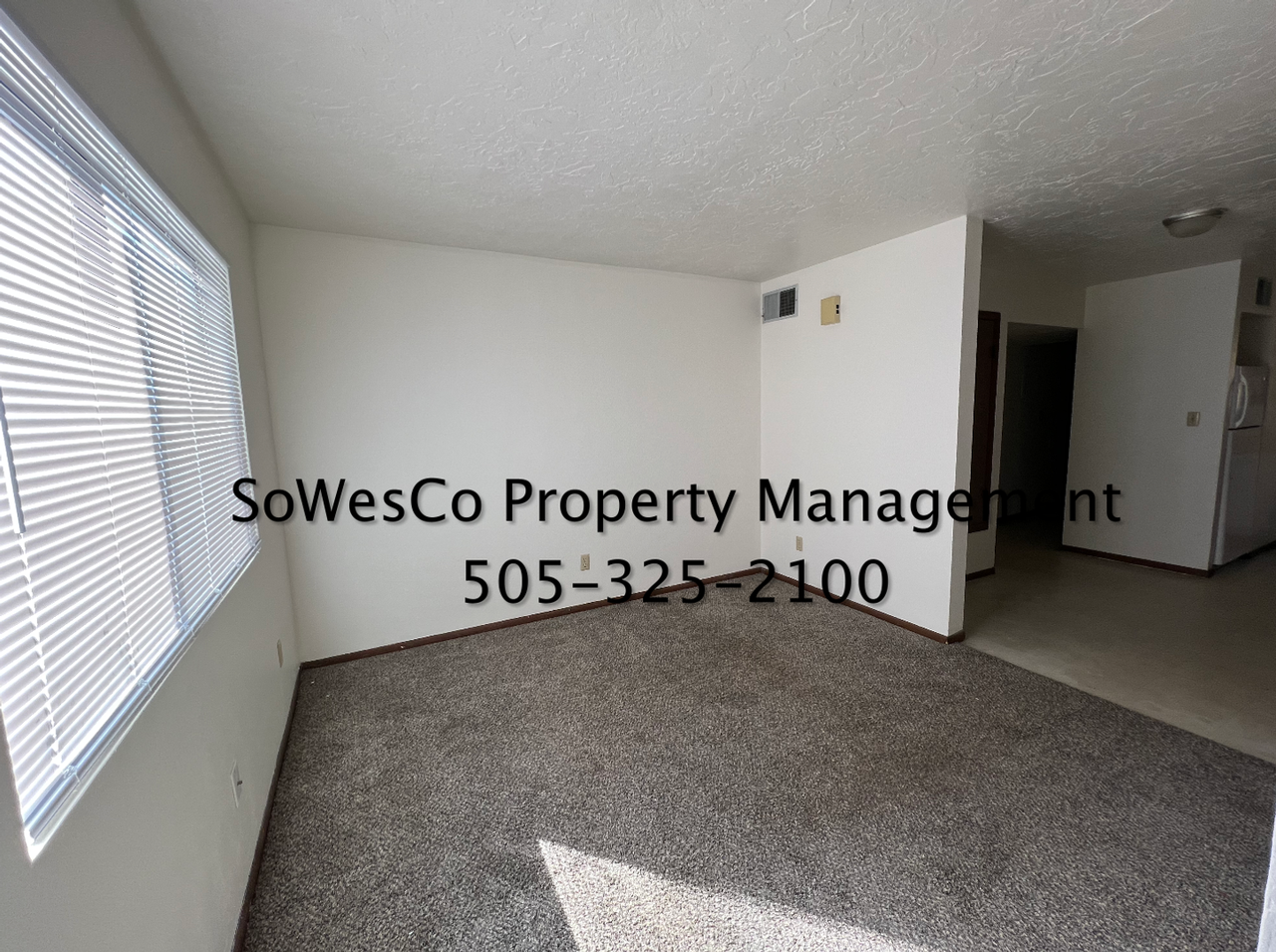 824 N Vine Ave #D - Photo 4 of 10