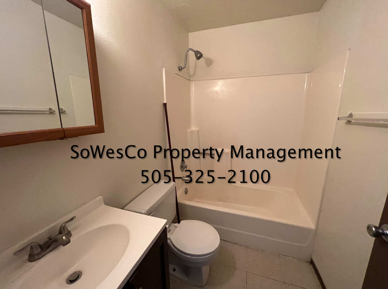 824 N Vine Ave #D - Photo 7 of 10