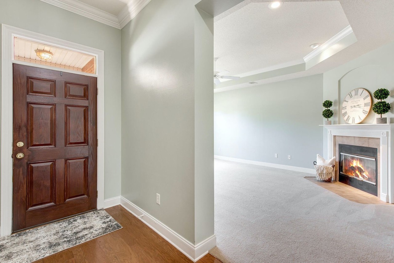 4235 Lost Horse Cir - Photo 4 of 23