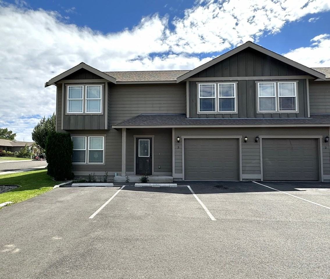 2100 N Chestnut St - Photo 5 of 40