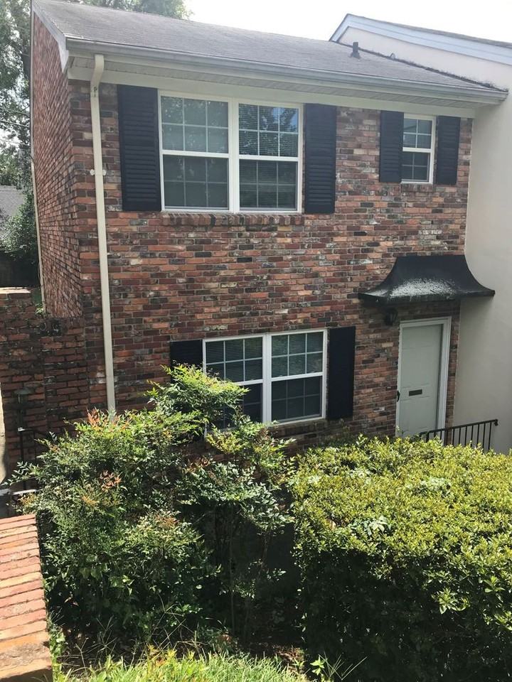 2846 Walton Way Apt 10