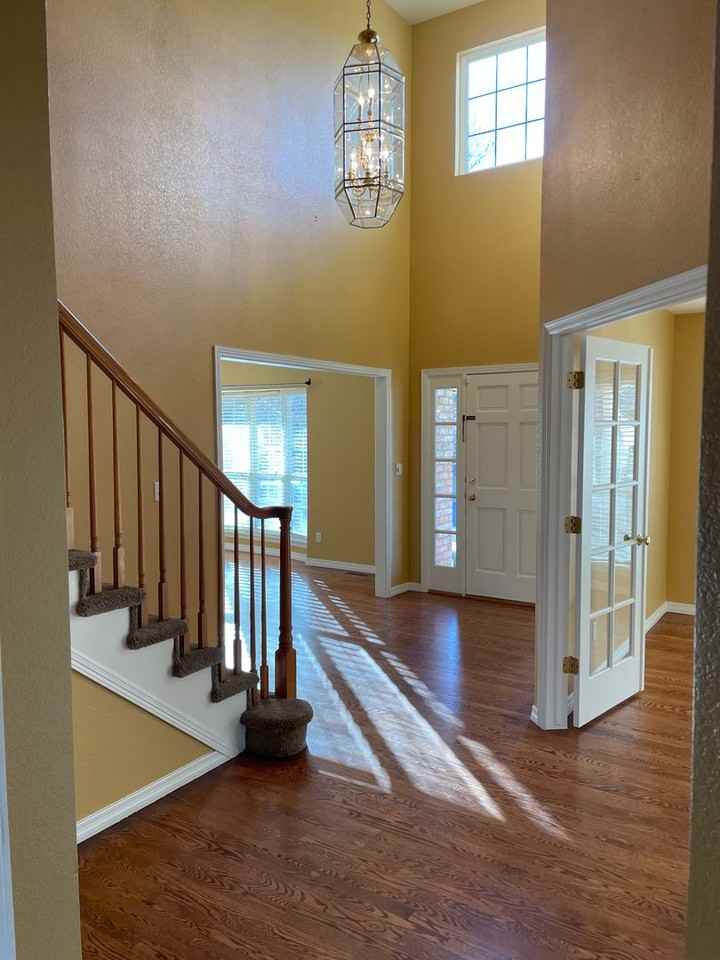 6620 S Waco Way - Photo 2 of 23
