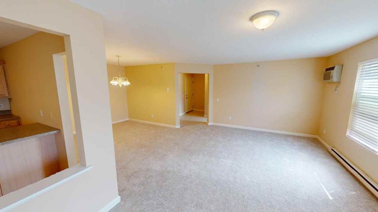 3635 Indian Run Dr #5 - Photo 7 of 22