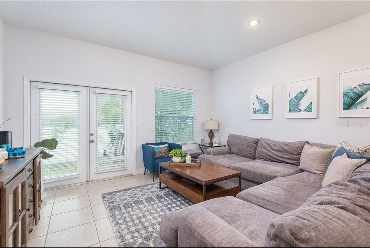 1314 W Lambright St - Photo 2 of 11