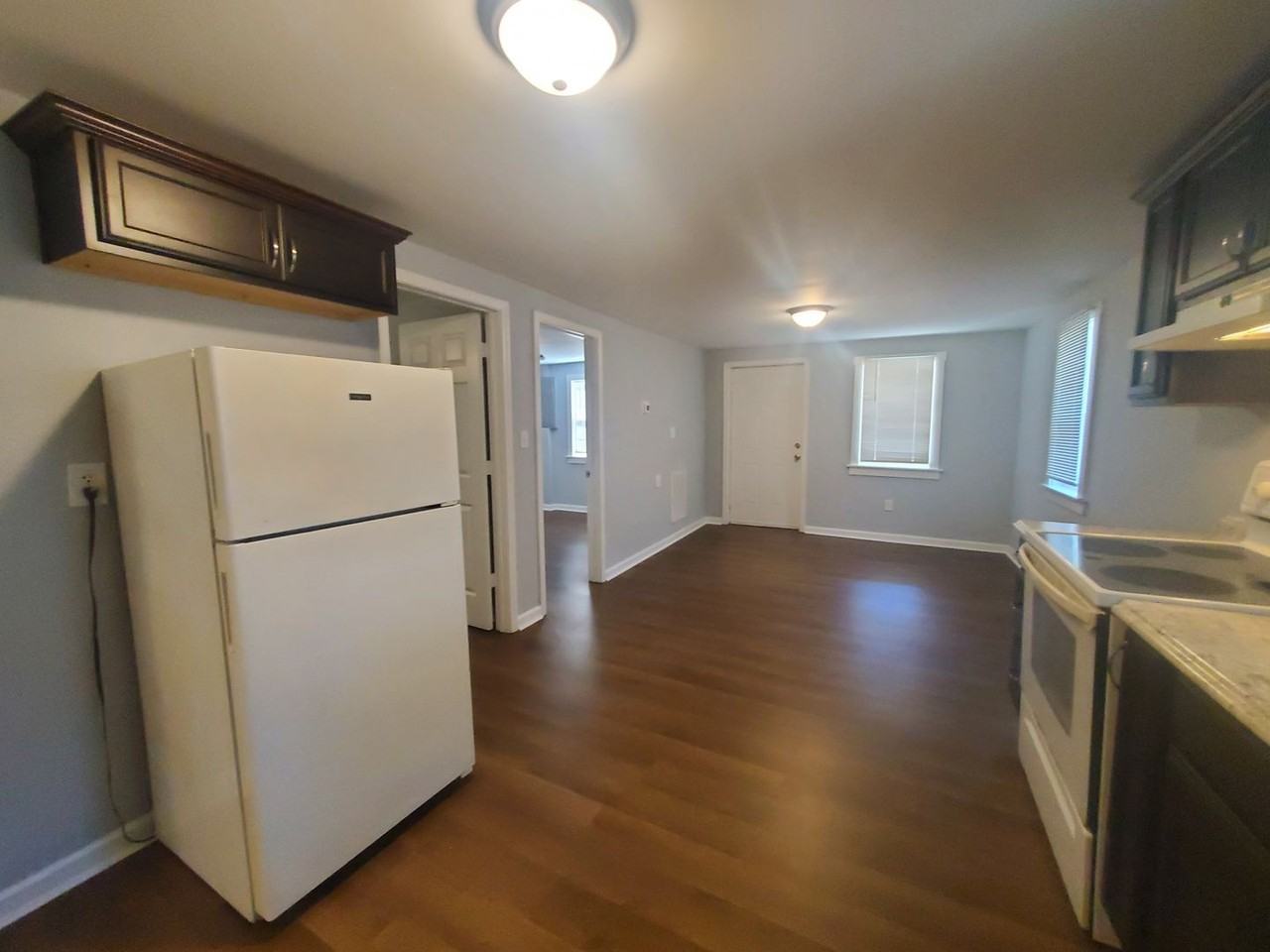 1517 Pierce St - Photo 4 of 18
