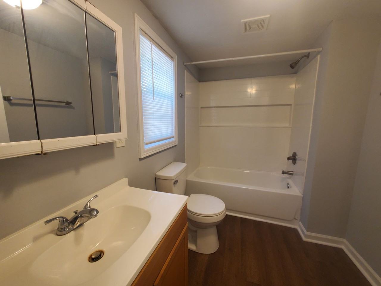 1517 Pierce St - Photo 7 of 18