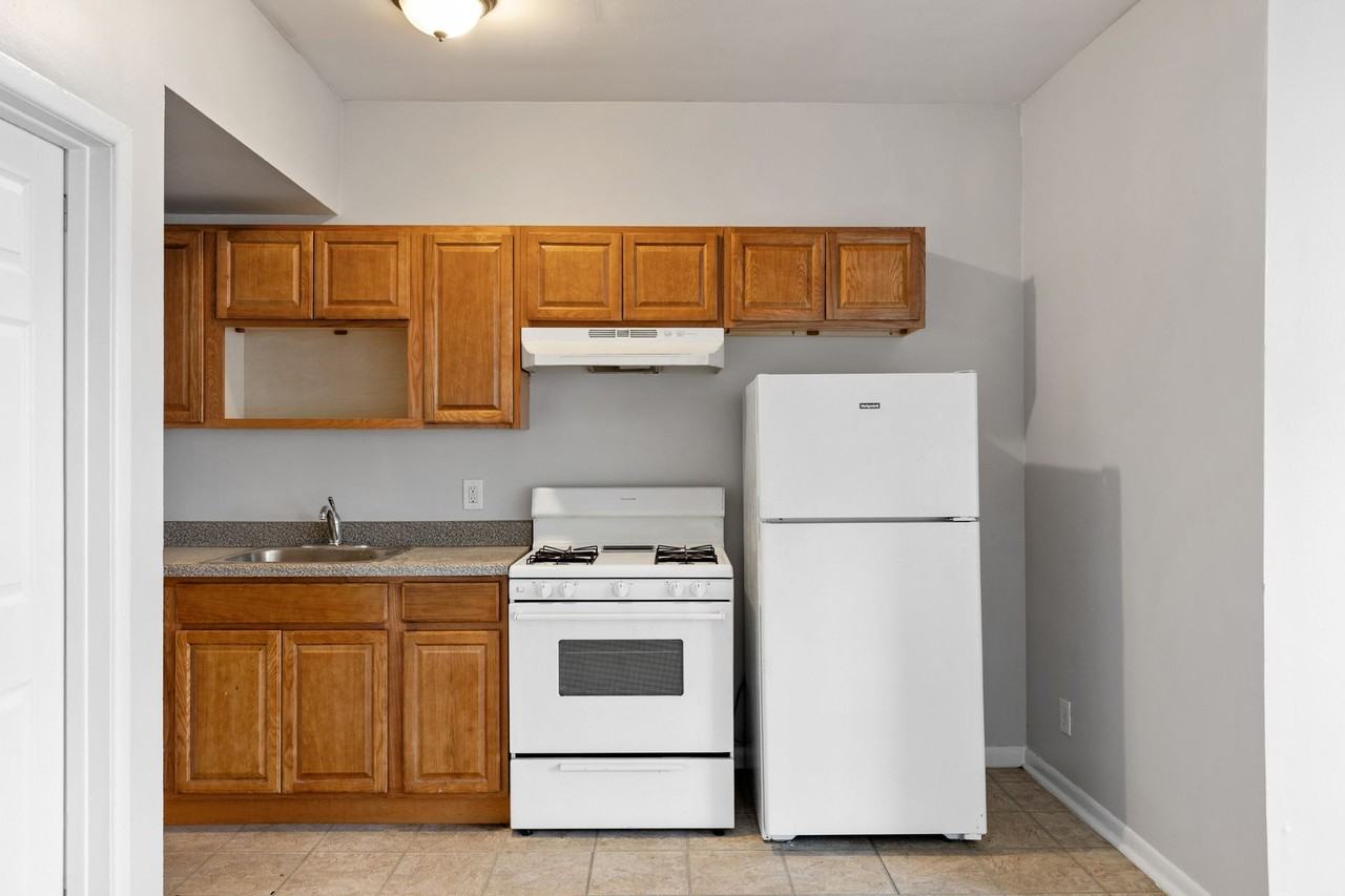 368 Anderson Ave LLC - Photo 5 of 16