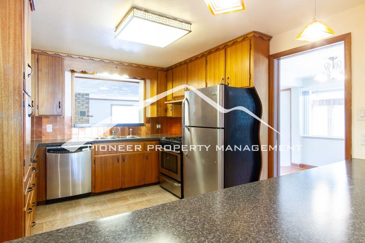6110 W 30th Ave - Photo 5 of 14
