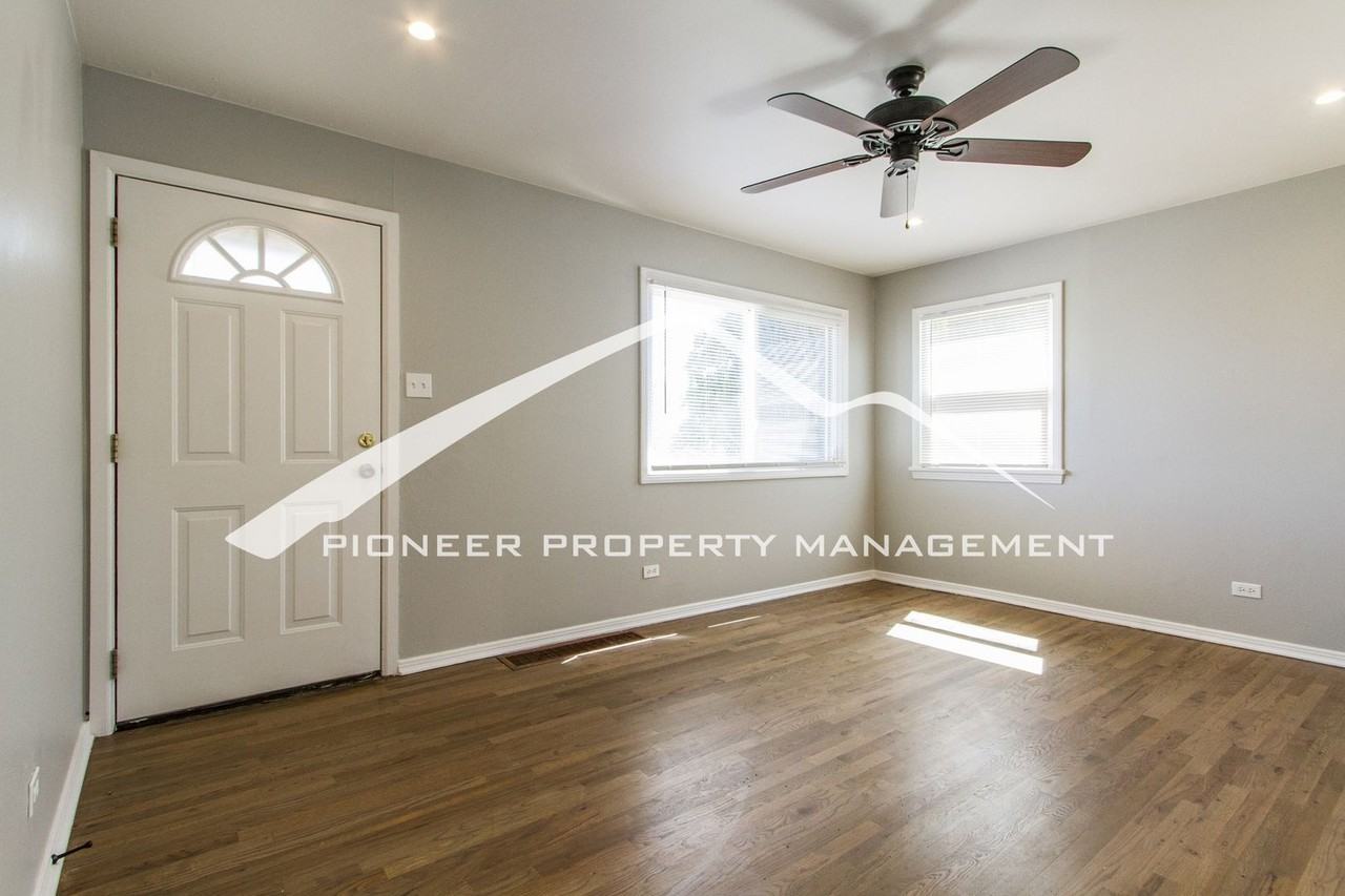 41 S Osceola St - Photo 3 of 16
