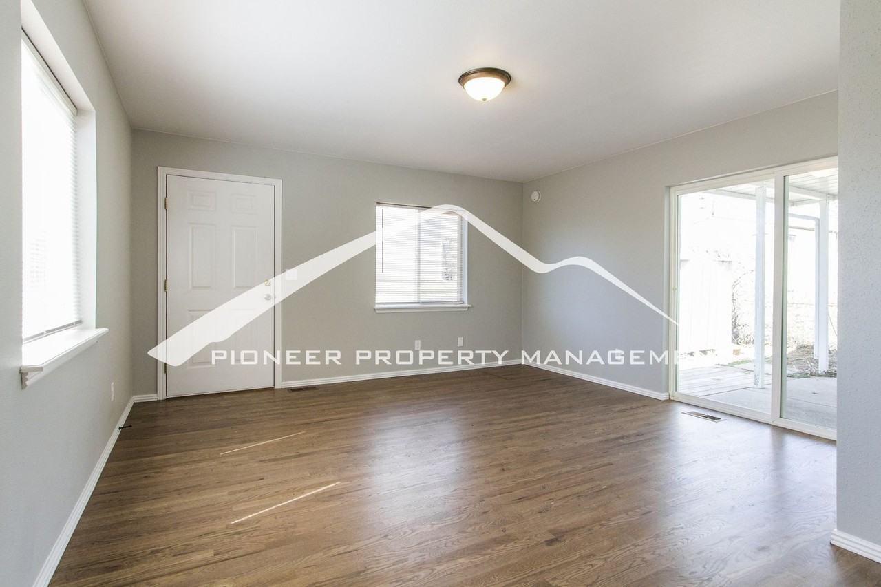 41 S Osceola St - Photo 7 of 16
