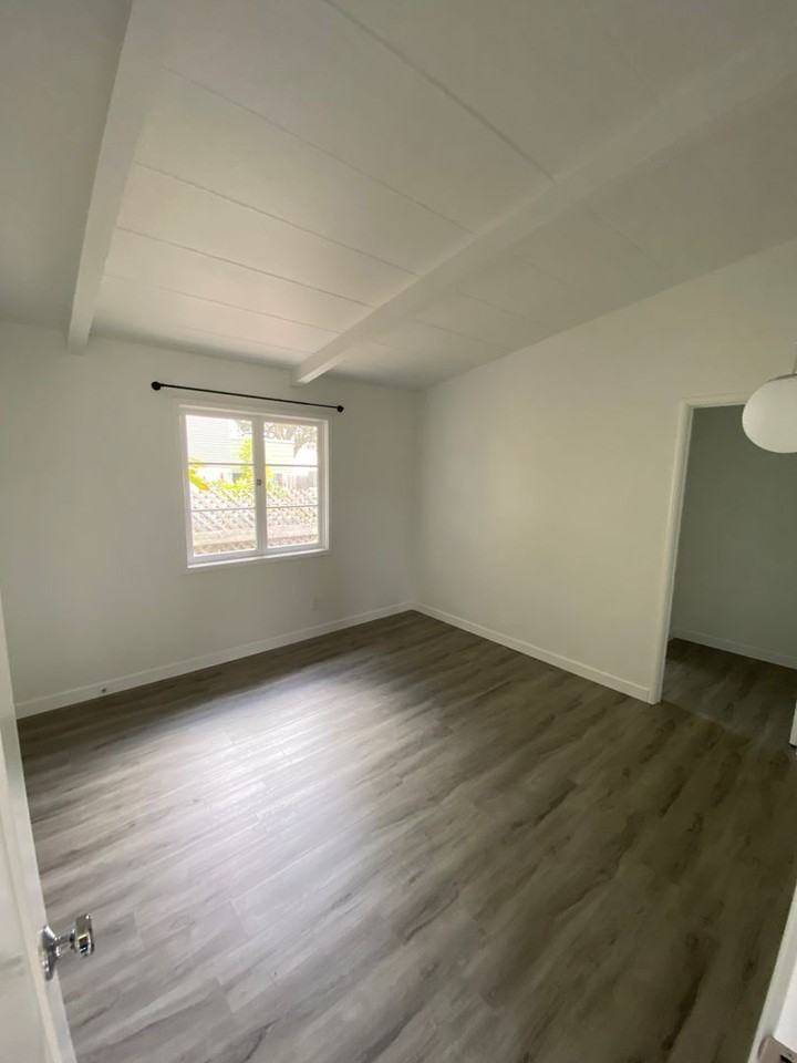 607 2nd St - Photo 3 of 6