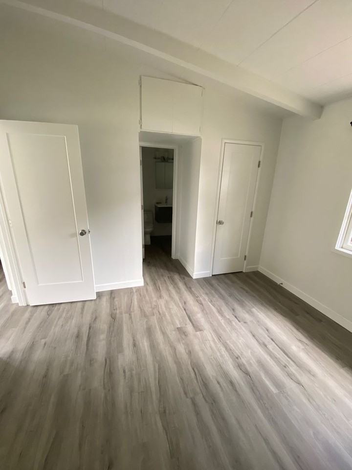 607 2nd St - Photo 4 of 6