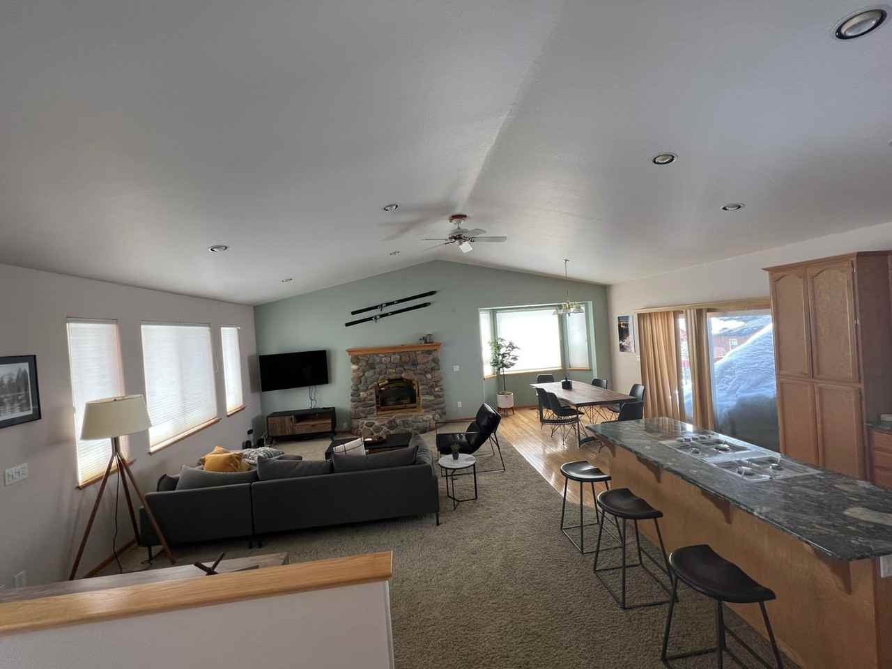 1327 Mount Olympia Cir - Photo 4 of 24