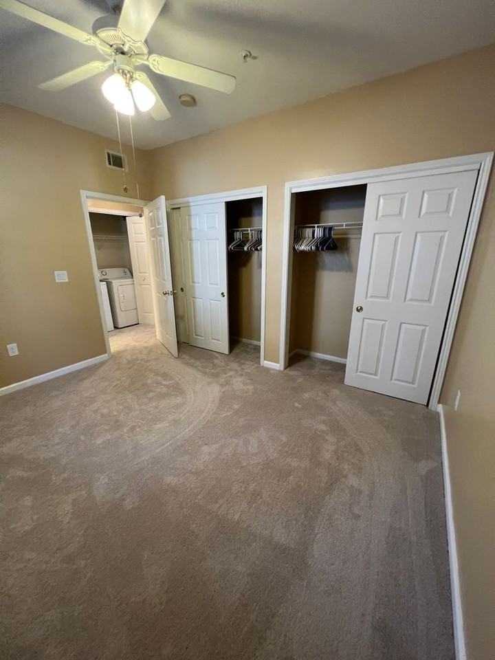 503 Water St - Photo 4 of 19