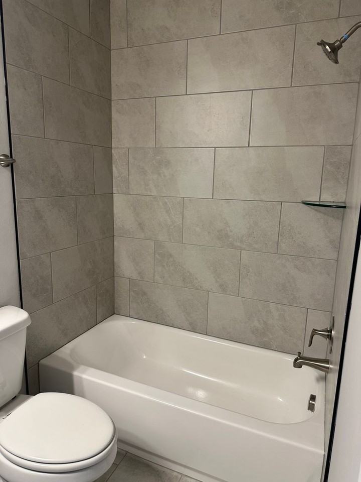 230 Sw 34th St #1413 - Photo 4 of 9