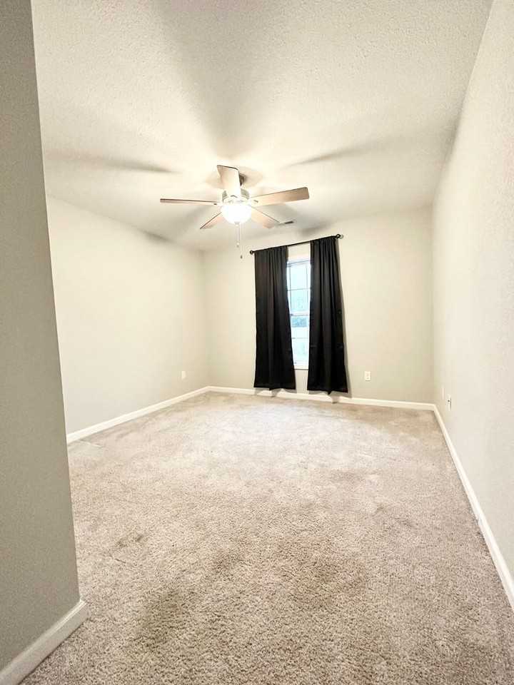 118 Nugget Trl - Photo 2 of 20