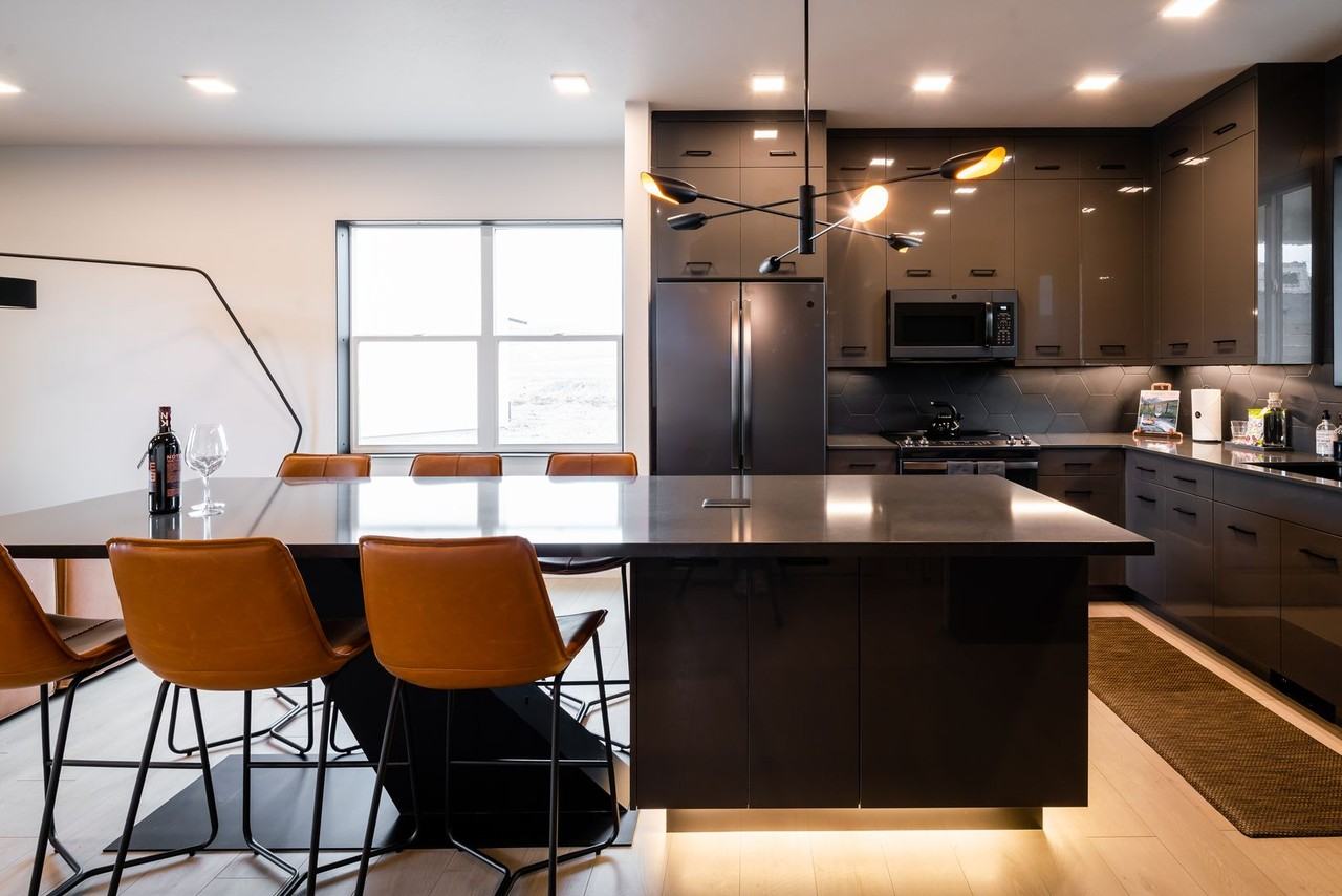 1900 Little Cottage Ln - Photo 2 of 20