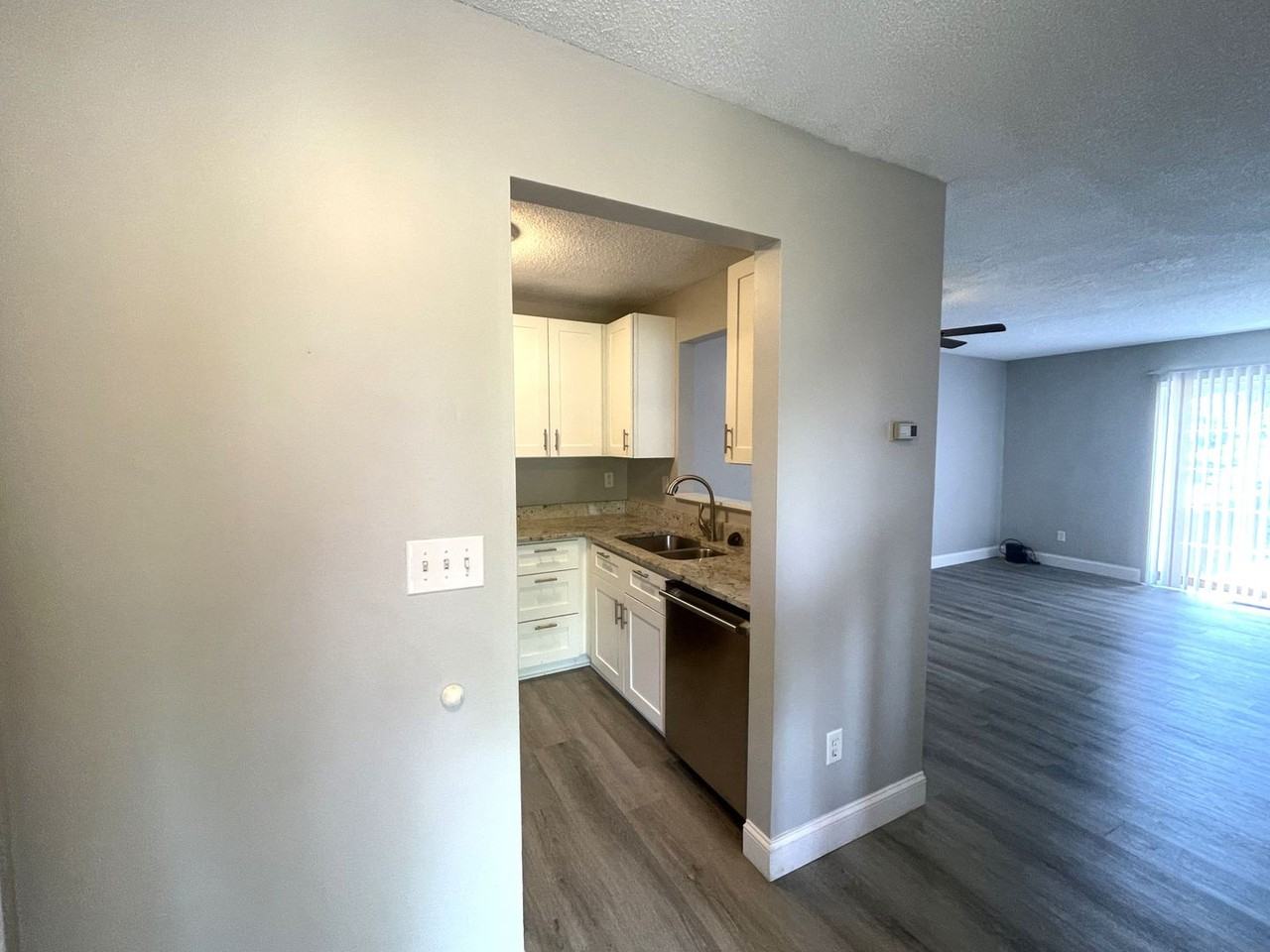 1797 Bennigan Dr - Photo 3 of 18