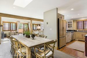 featured image of 715 E Hopkins Ave