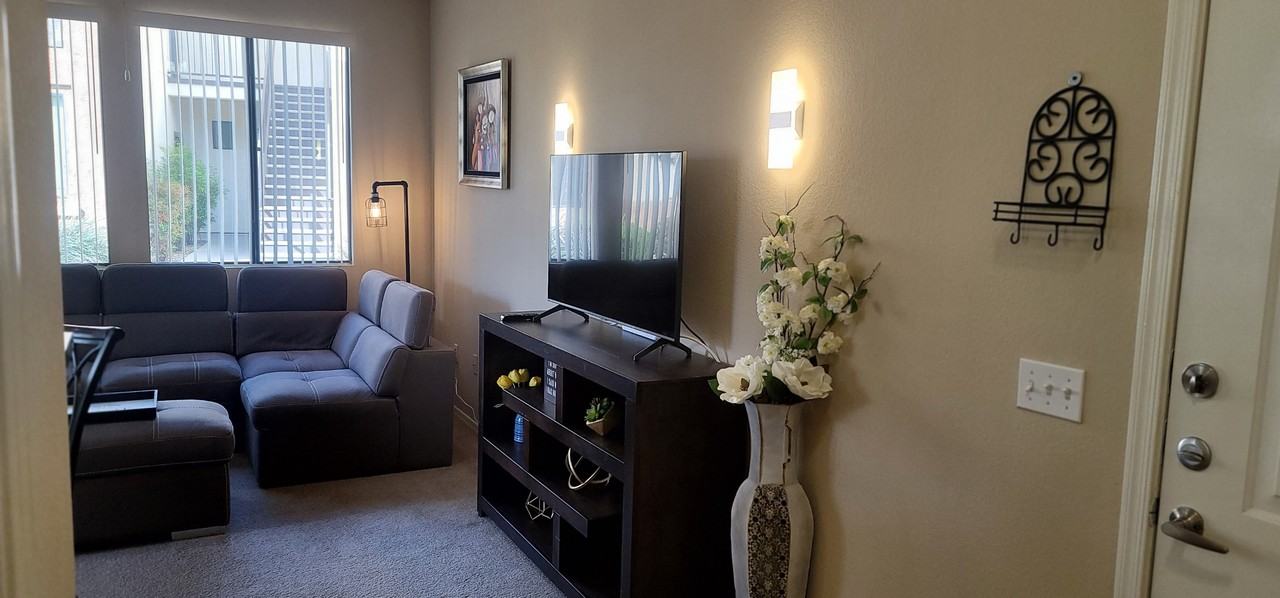 10847 W Peoria Ave #1103 - Photo 2 of 34