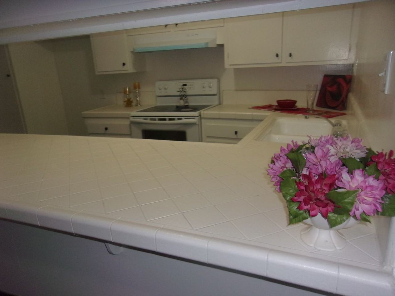 Grand - Photo 2 of 11