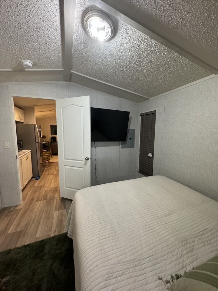 3559 L and N Turnpike Road #NA - Photo 7 of 9