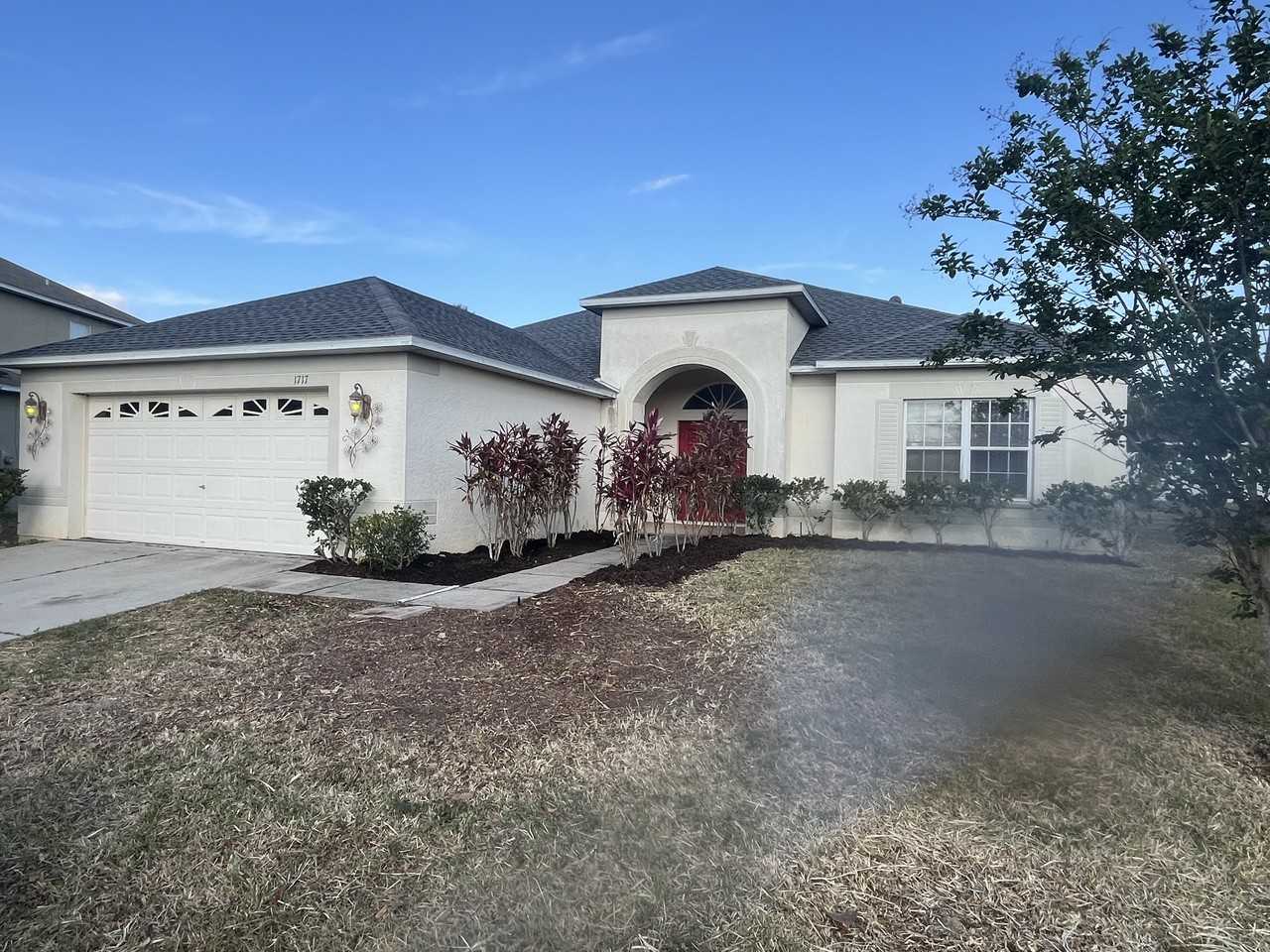 1717 Ashworth Loop #NA - Photo 2 of 27