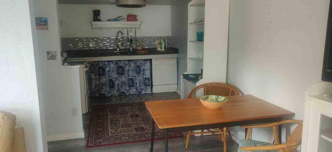 2705 S Atlantic Ave #1 - Photo 3 of 20