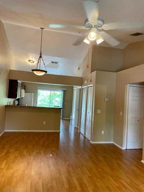 124 Reserve Cir #208 - Photo 6 of 42