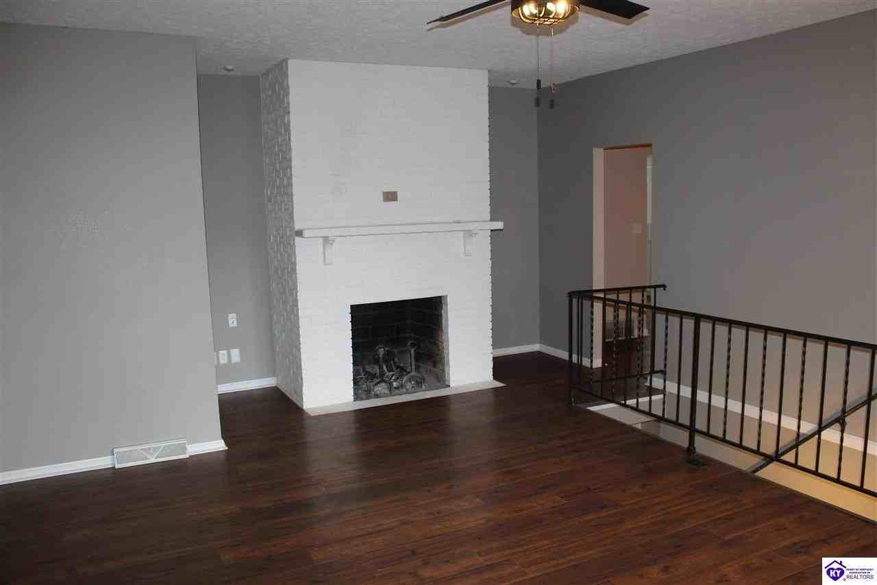 593 Charlemagne Blvd - Photo 7 of 21