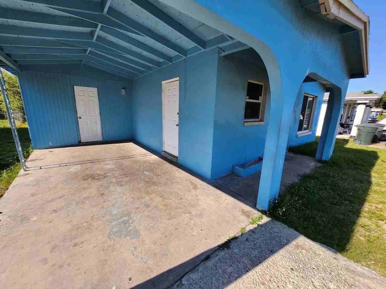 2991 Saint Charles St - Photo 2 of 12