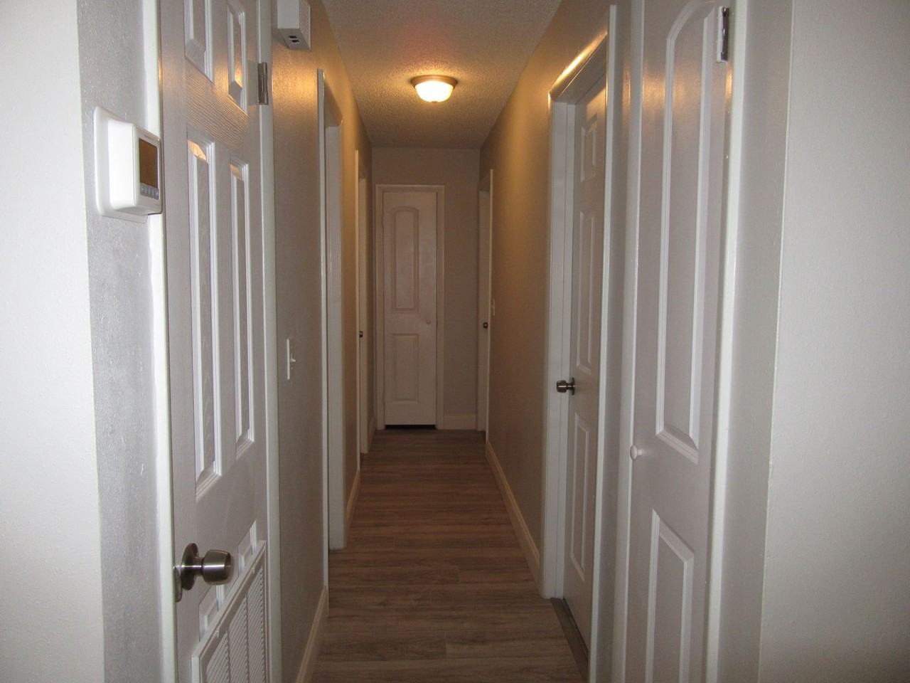 1309 Ne 20th St - Photo 6 of 20